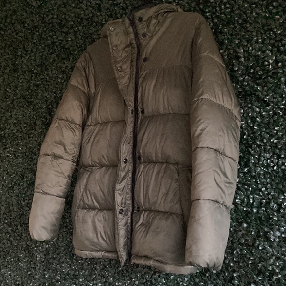 Everlane puffer coat - Picture 15 of 16
